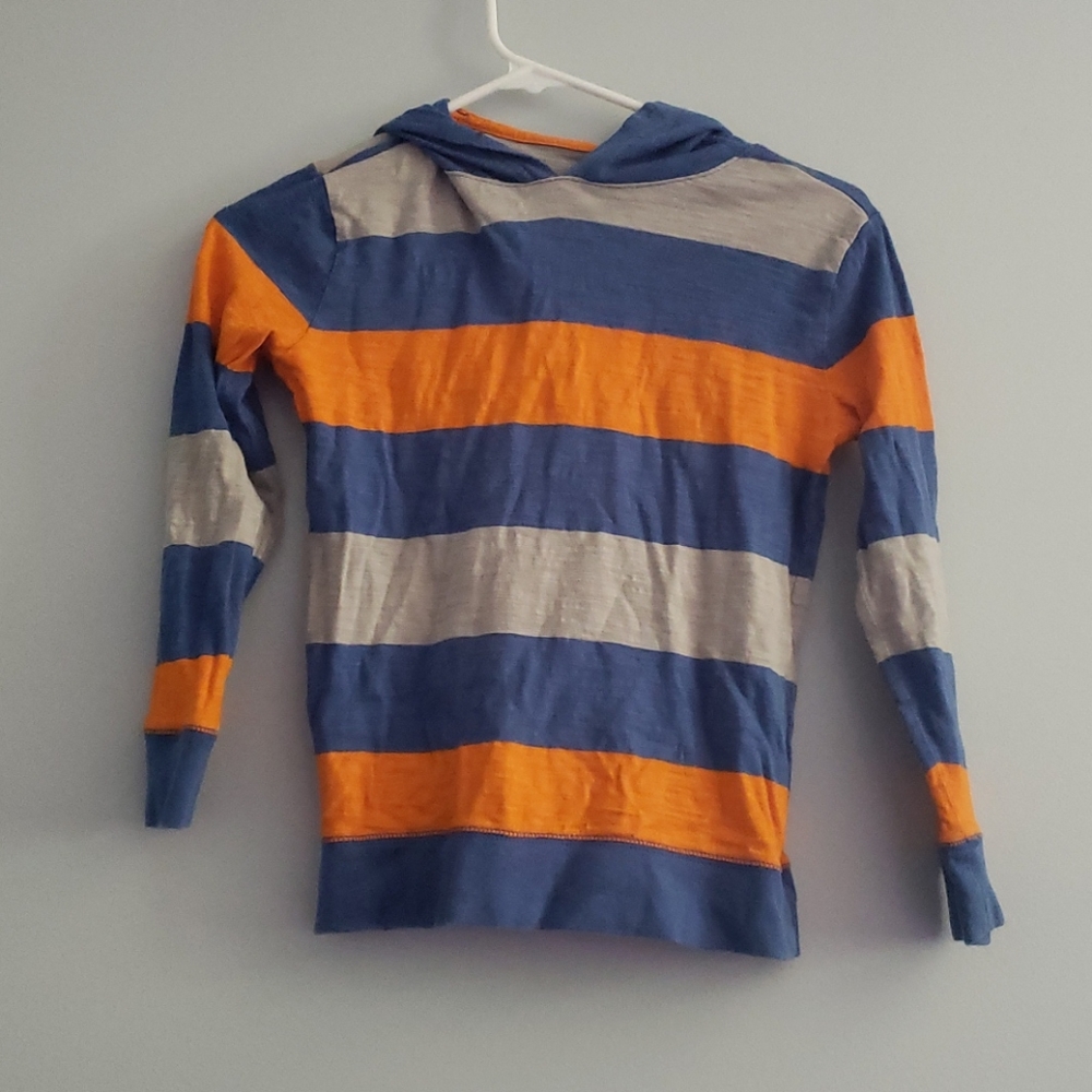 Boys old navy long sleeve hoodie tee